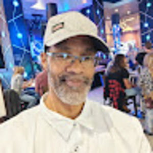 Meet your Posher, Larry